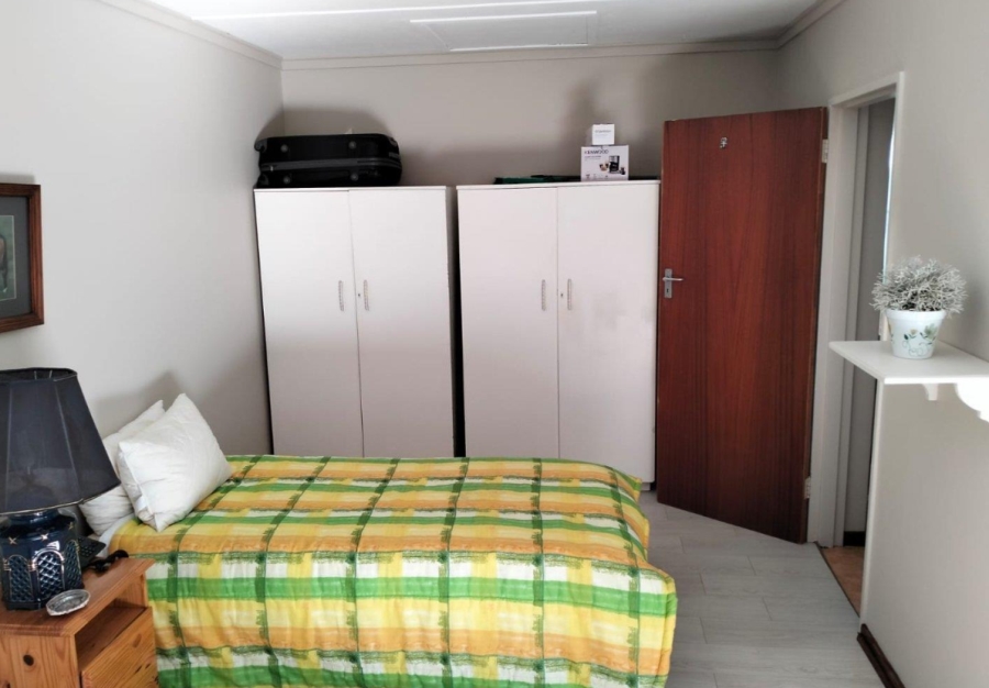4 Bedroom Property for Sale in Hartenbos Central Western Cape